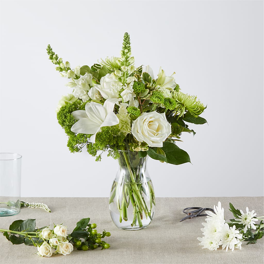 Irish Garden - A Florist Original – Flowers By Marvin, Picton ON