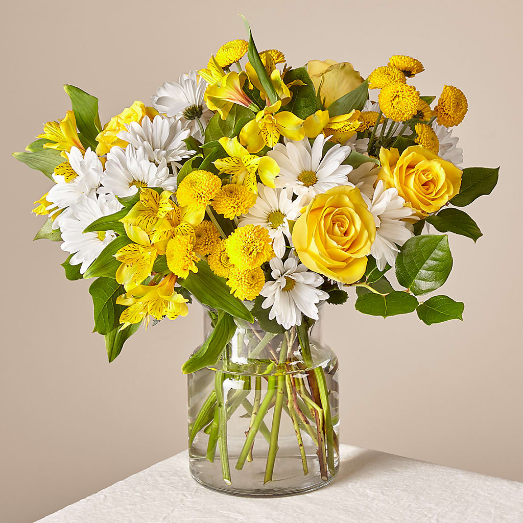 Sunny Sentiments Bouquet – Flowers By Marvin, Picton ON